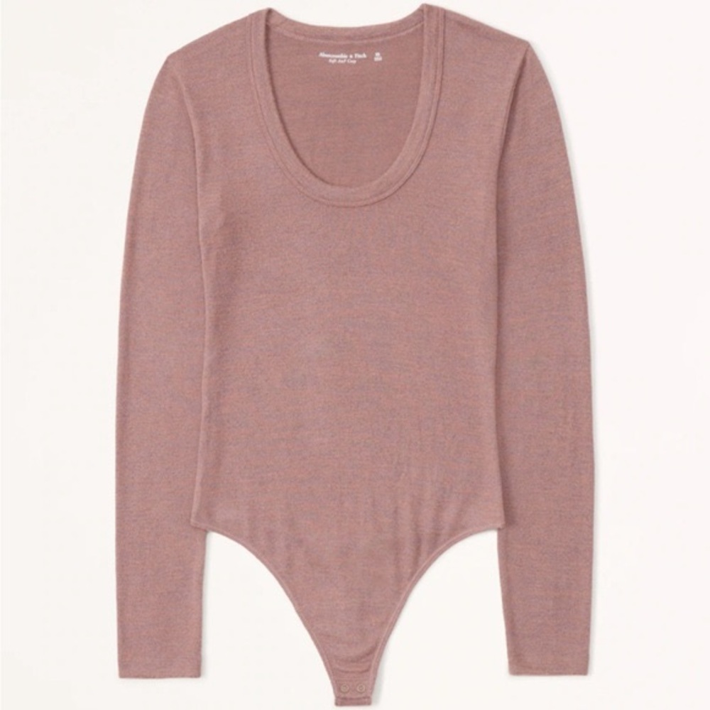 Abercrombie Long-sleeve scoop neck cozy bodysuit